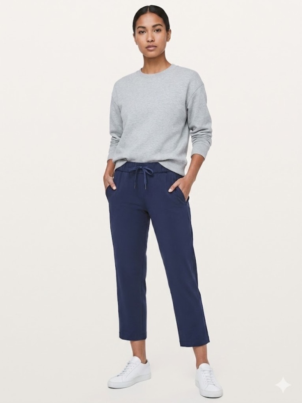 Lululemon On The Fly Crop *Woven 23" — True Navy - Size 4